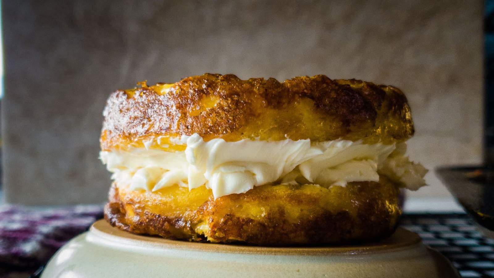 2-Ingredient English Muffins