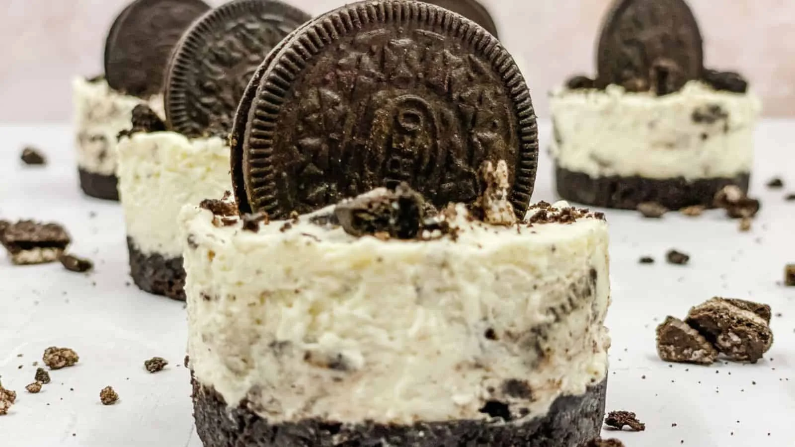 Mini Oreo Cheesecakes