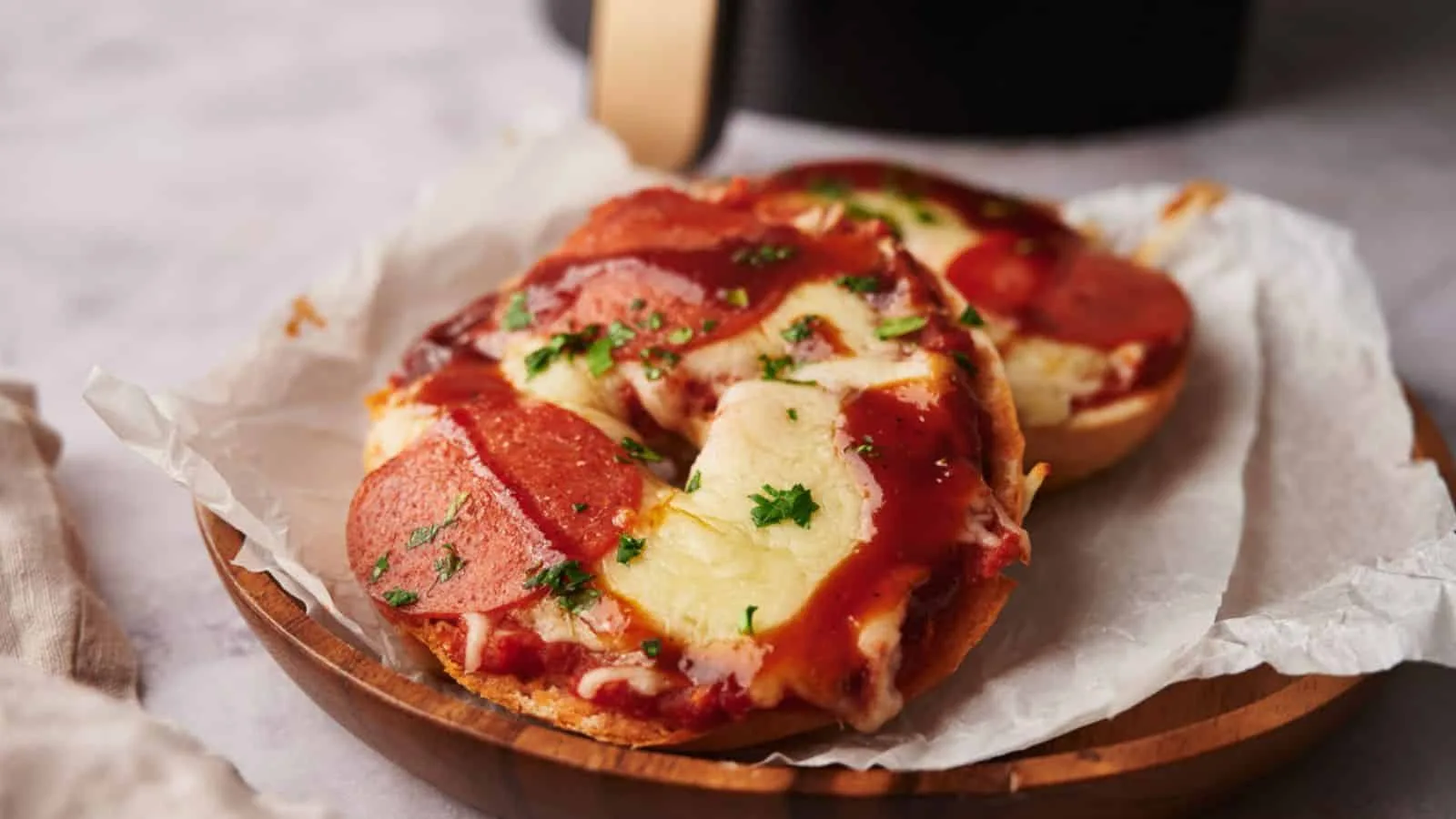 Pizza Bagels