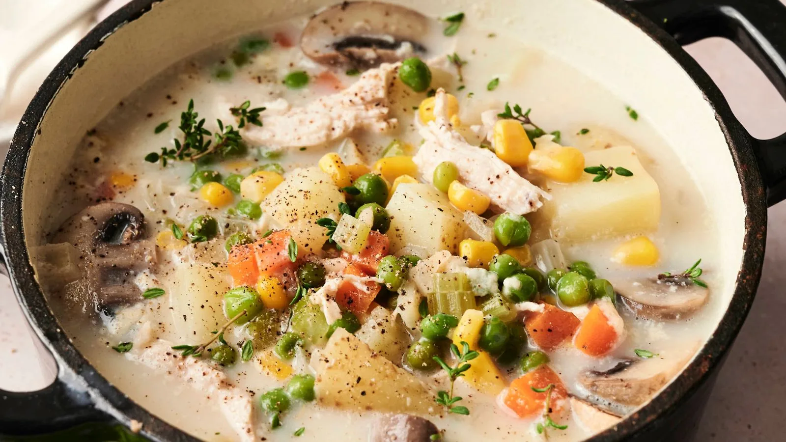 Chicken Pot Pie Soup