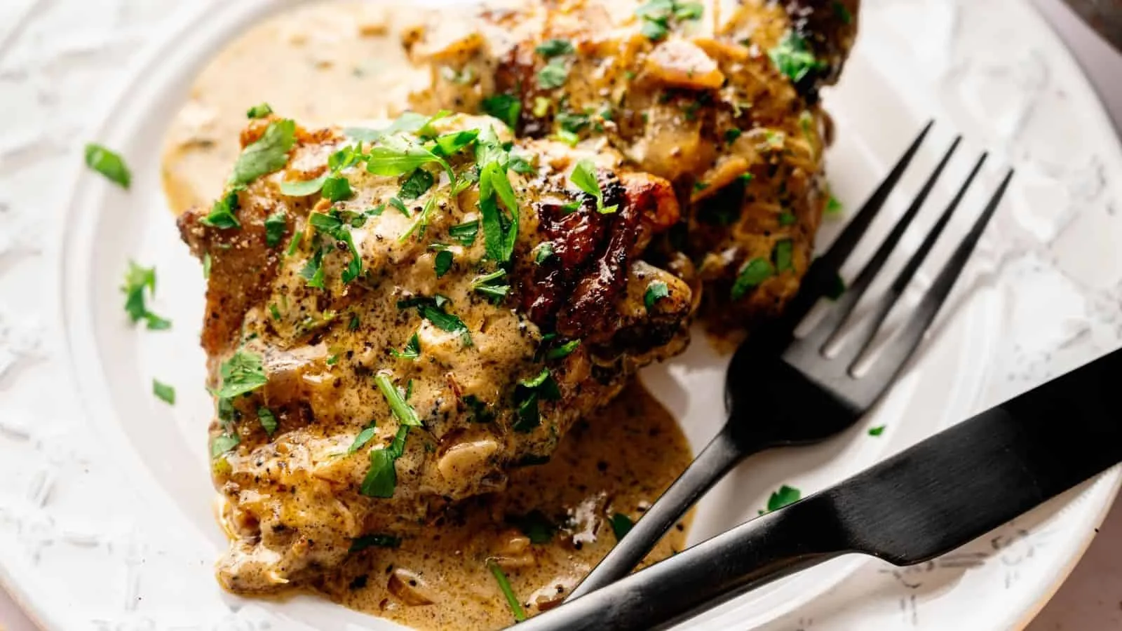 Skillet Chicken Thighs