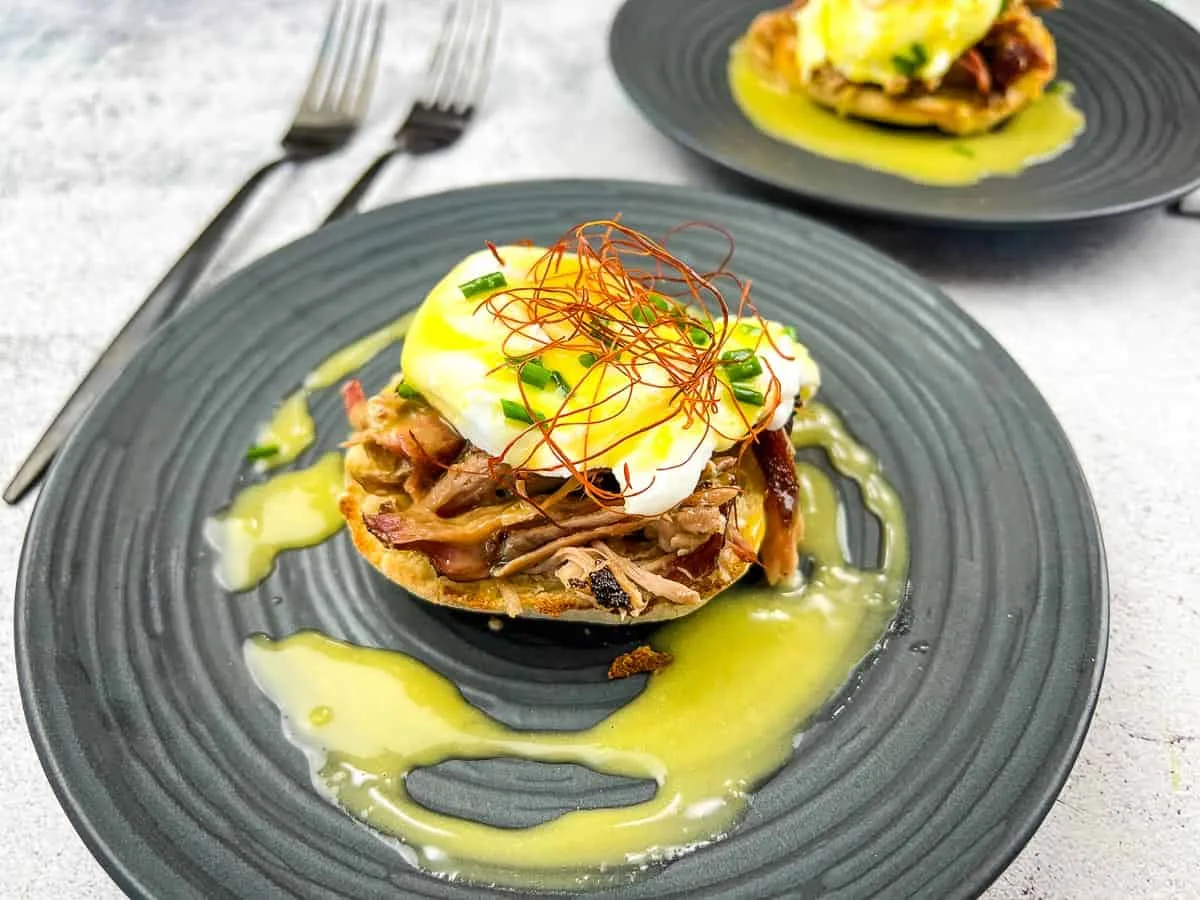 Pulled Pork Eggs Benedict