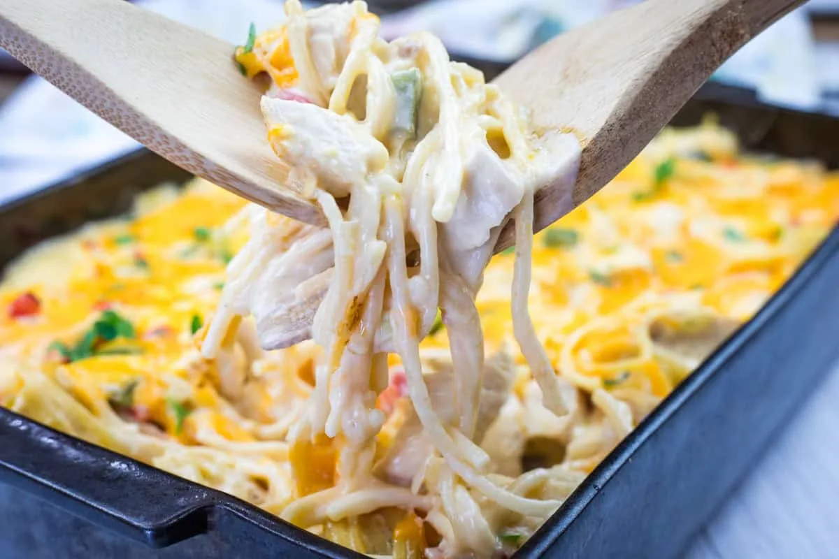 Classic Chicken Spaghetti With No Mushrooms