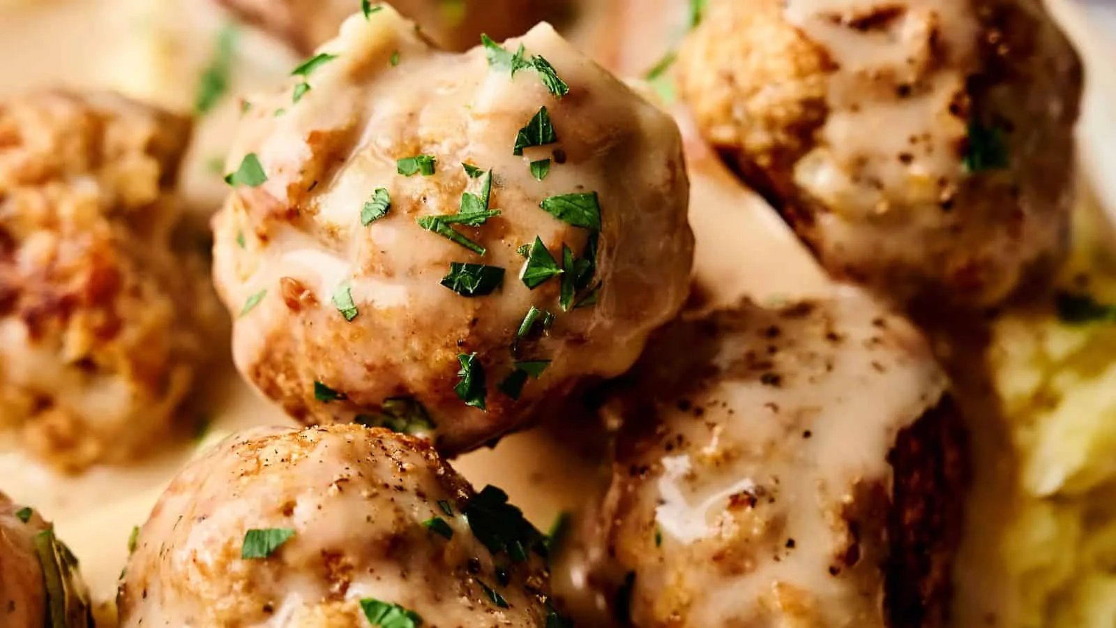 Air Fryer Turkey Meatballs