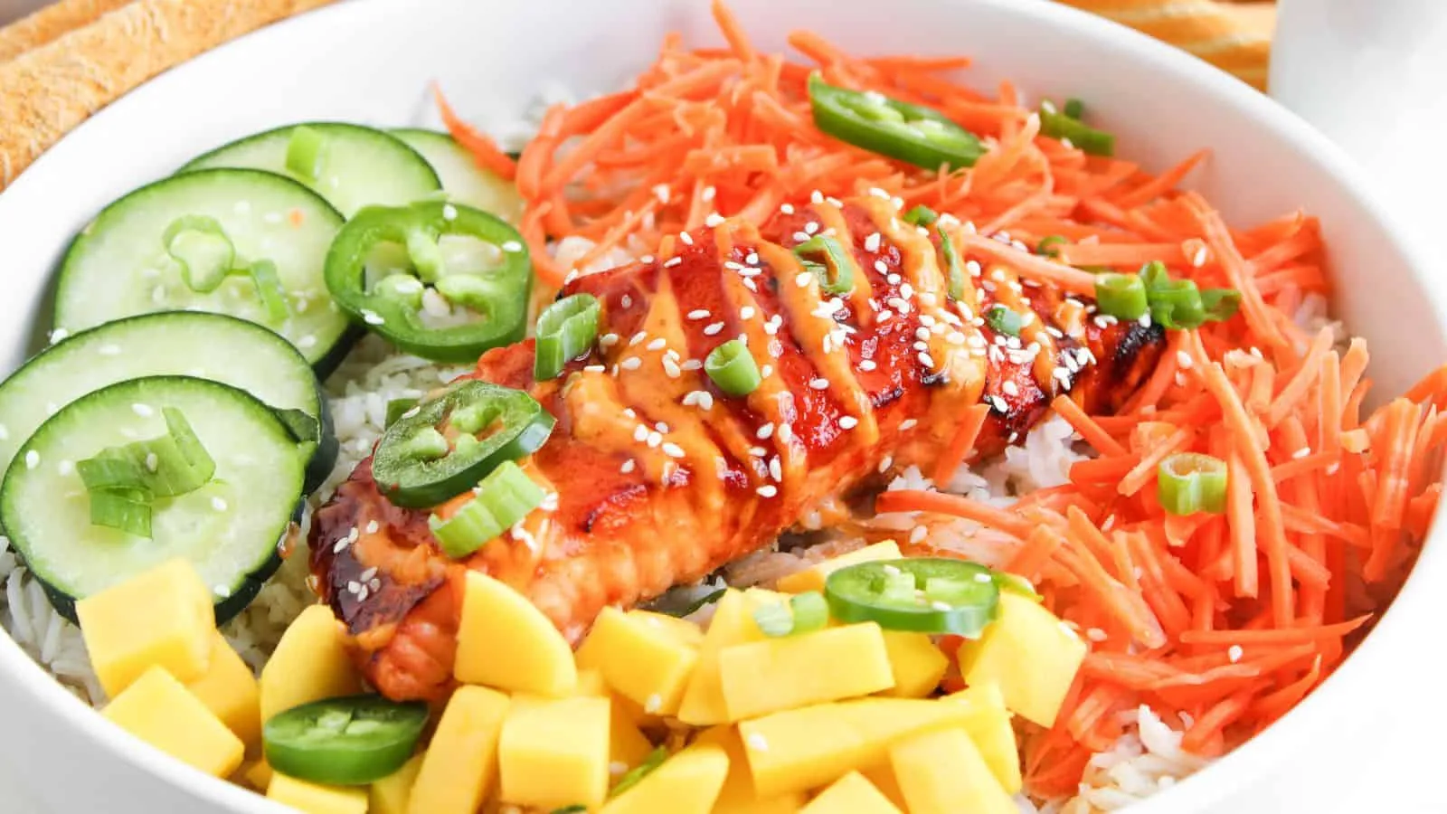 Air Fryer Spicy Salmon Bowls
