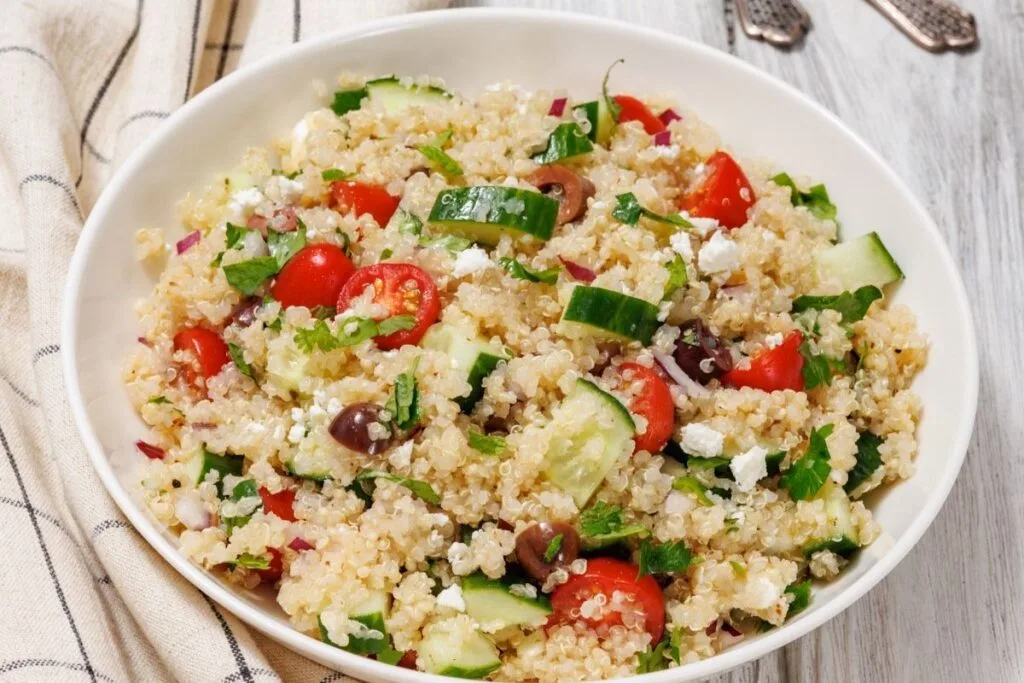 Easy Mediterranean Quinoa Salad