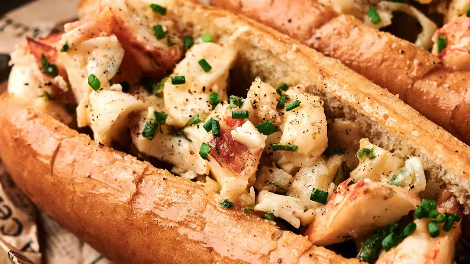 Air Fryer Lobster Roll