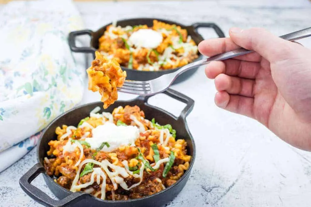 Classic Skillet Lasagna with Ground Beef