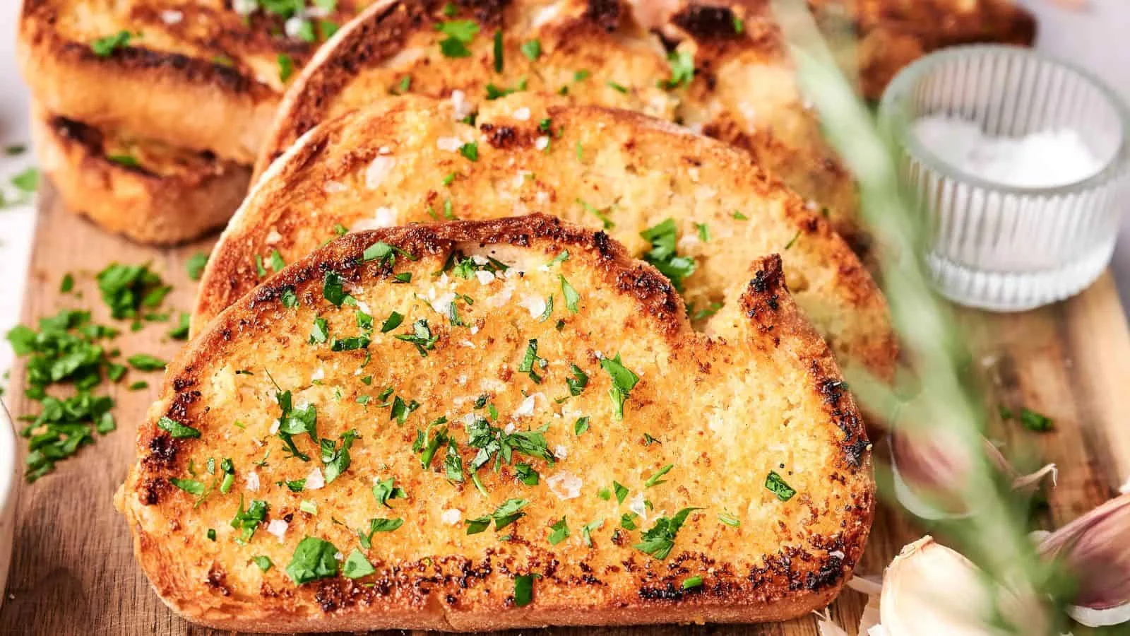 Buttery Garlic Bread