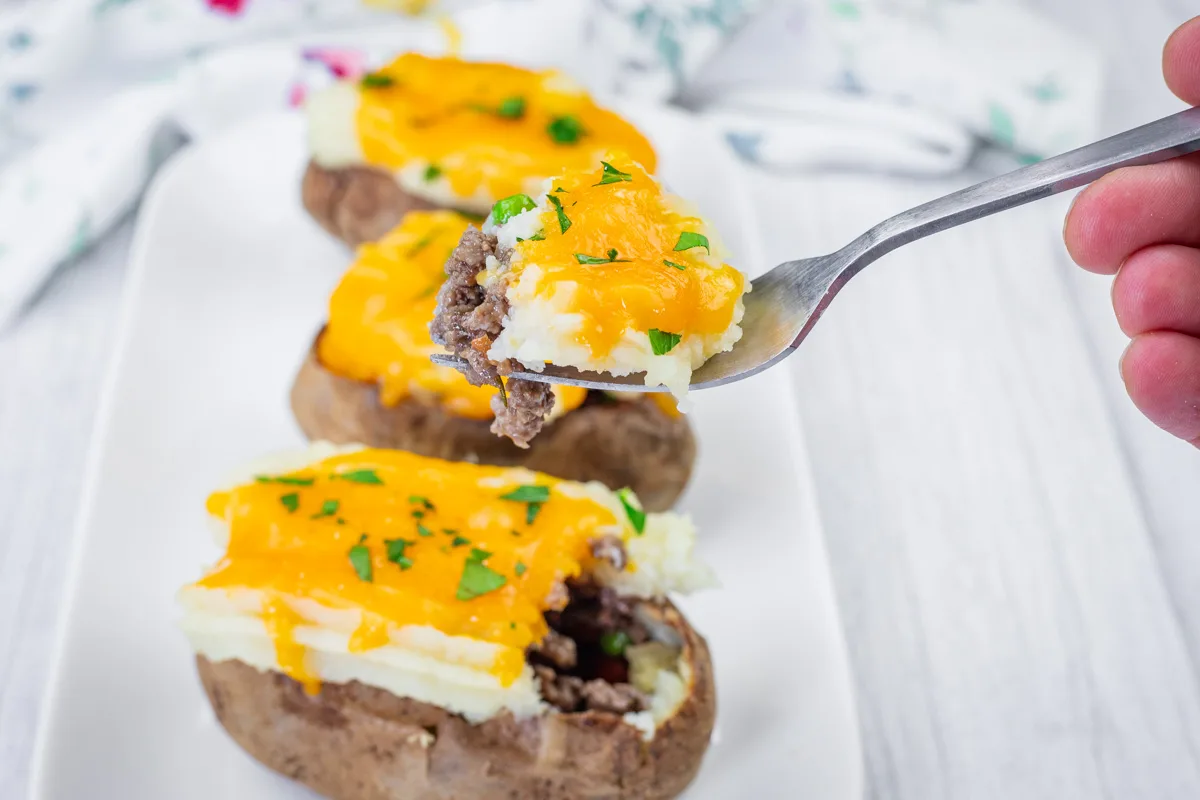 Shepherd’s Pie Stuffed Baked Potatoes