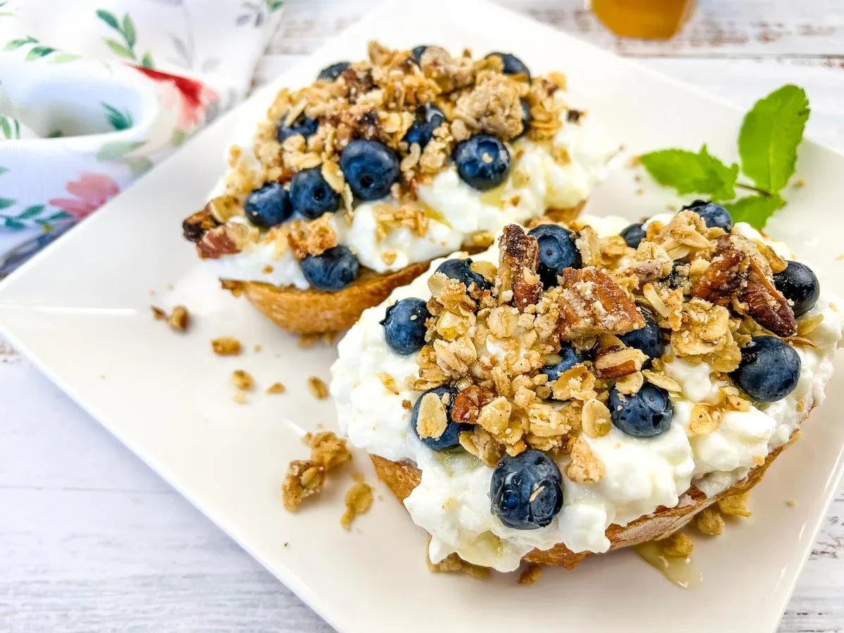 Cottage Cheese Toast with Blueberries