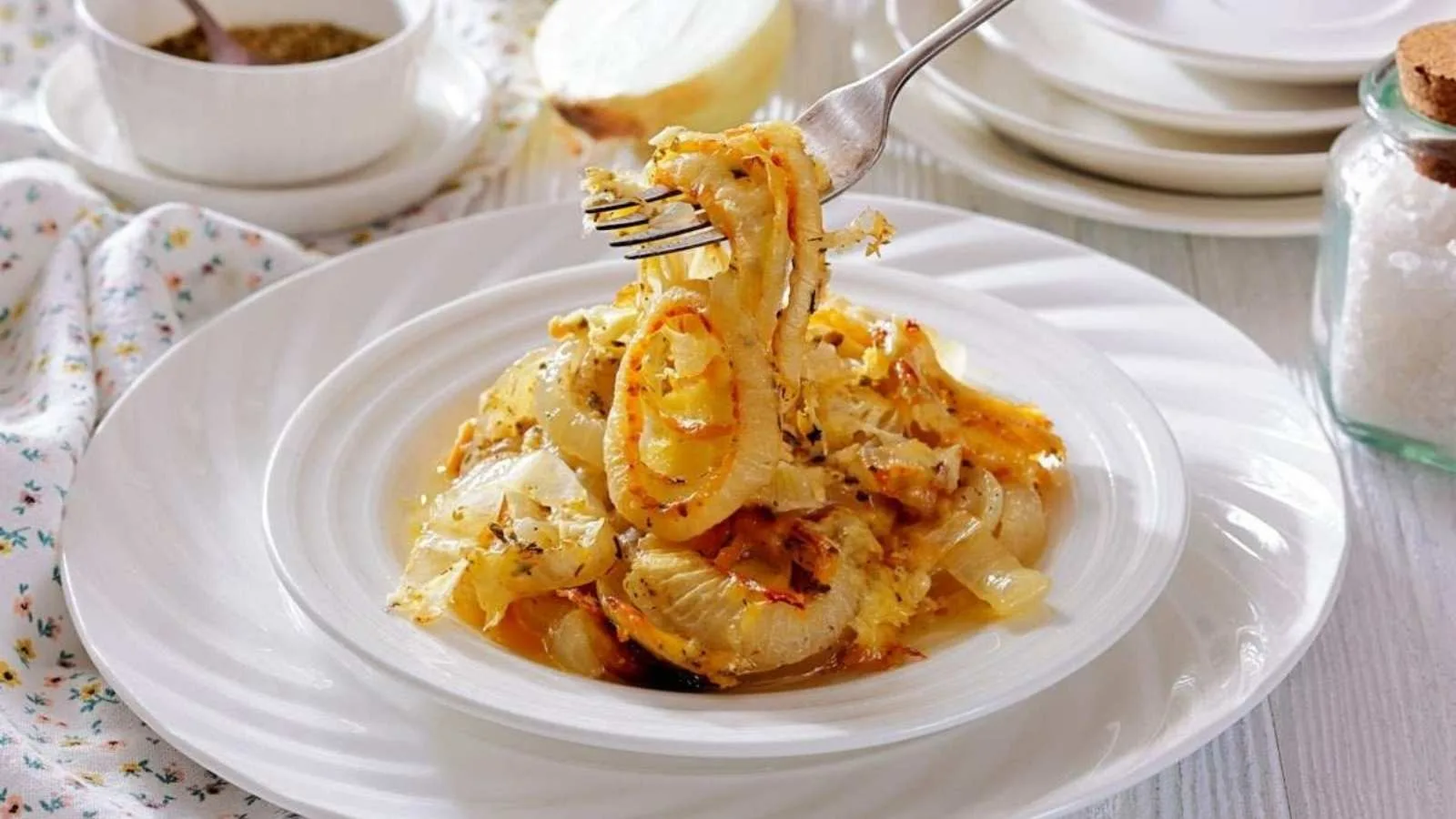 Cheesy & Melty Tennessee Onions