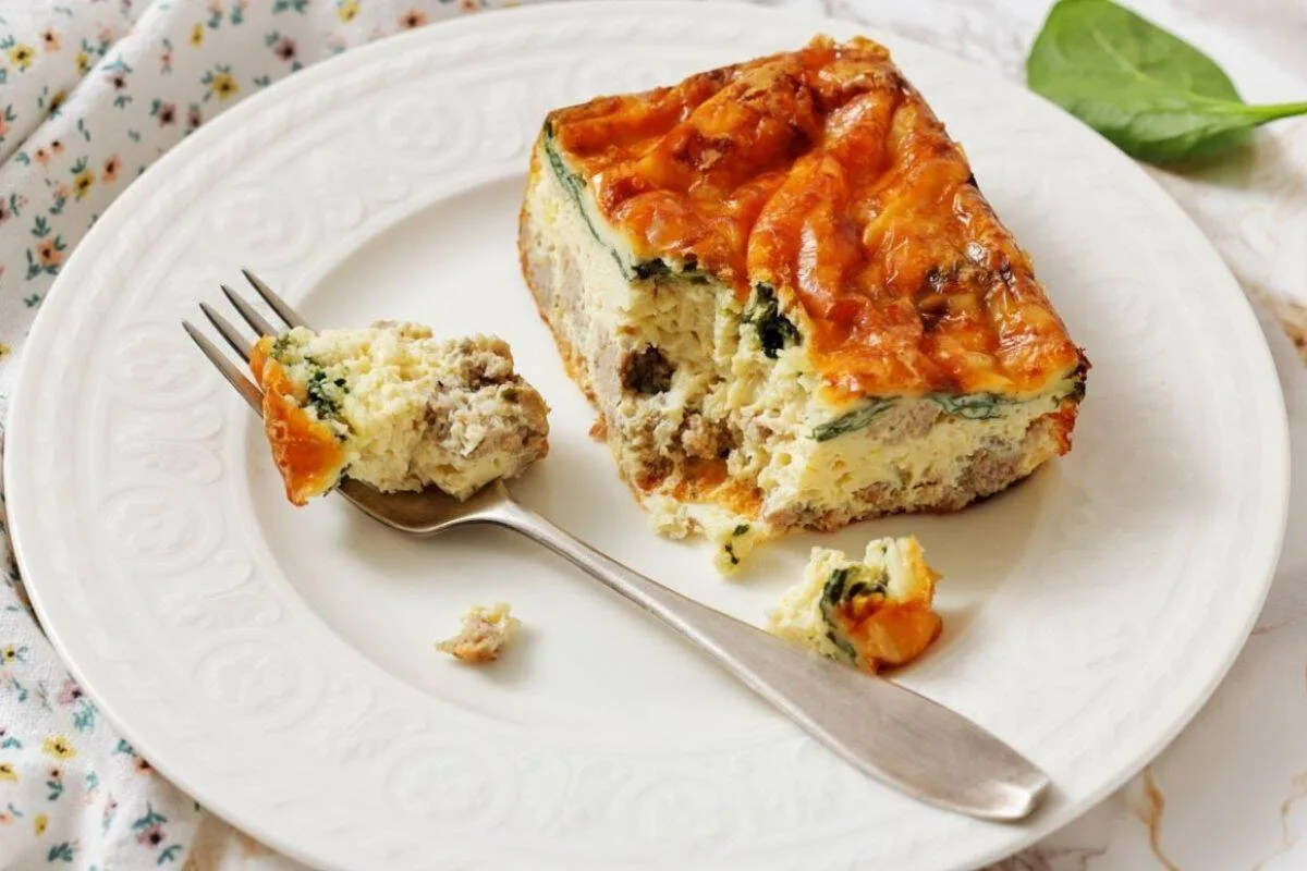 Sausage, Spinach and Egg Breakfast Casserole