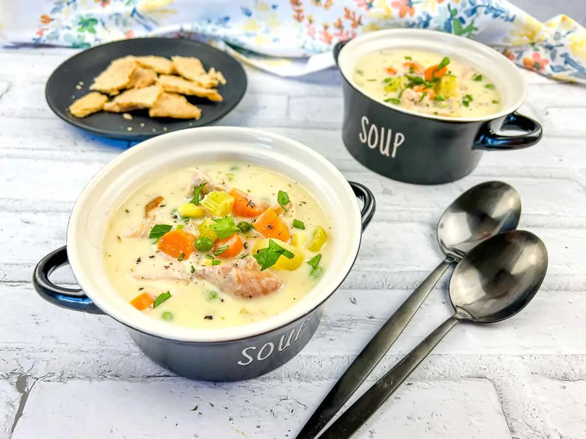 Turkey Pot Pie Soup